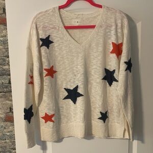 Lou & Grey Cream V-Neck Sweater with Star Pattern